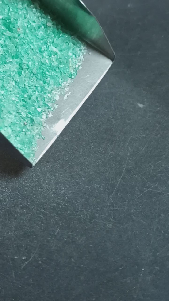 GRADELYGEMS Premium Green Onyx 0.5-1mm Crushed Gemstone for Jewelry Inlay, Resin Art & Handmade Decor